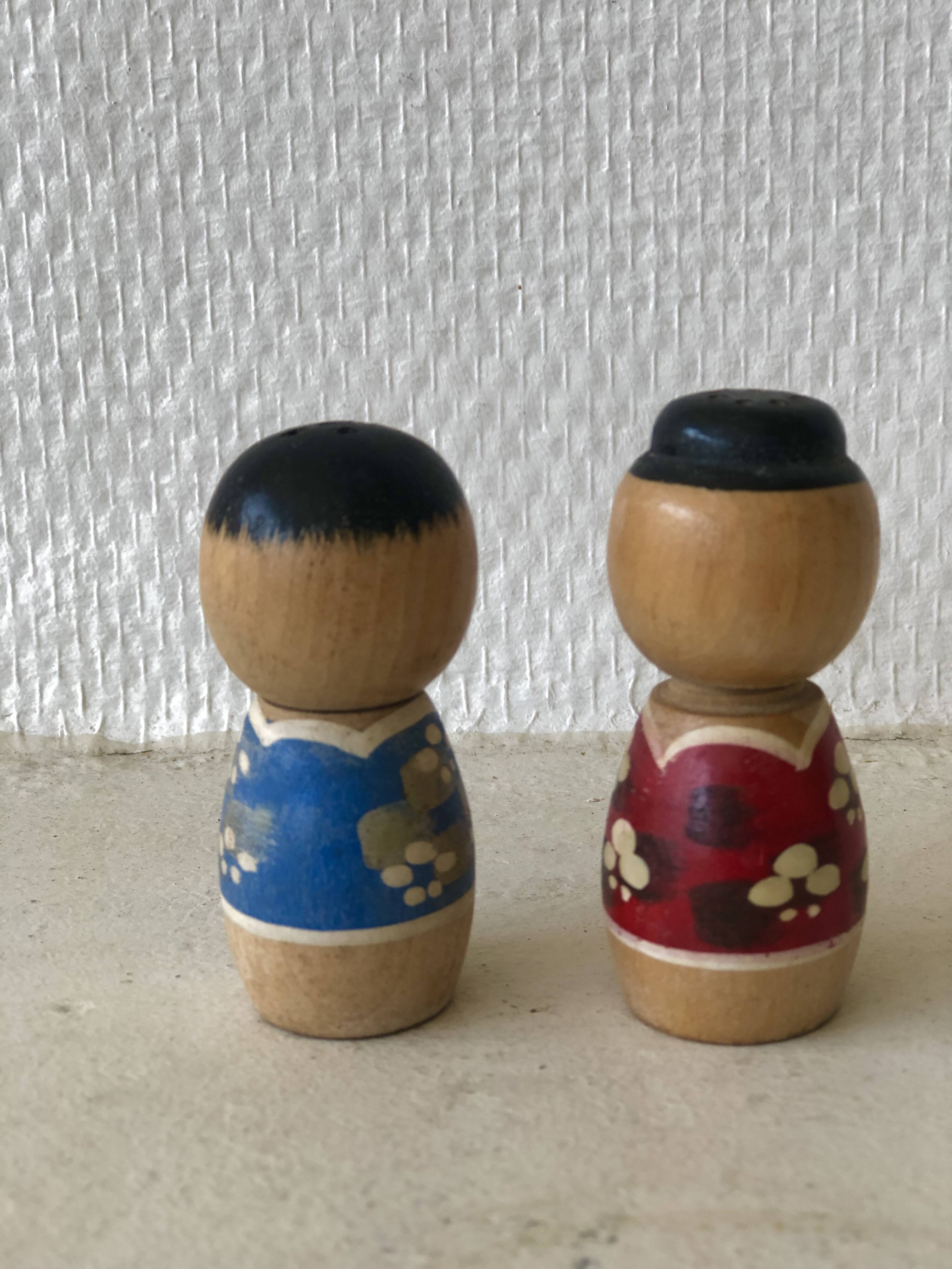 Salt and Pepper Kokeshi Dolls