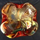 Empty pocket in Murano glass