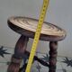 Tabouret tripode