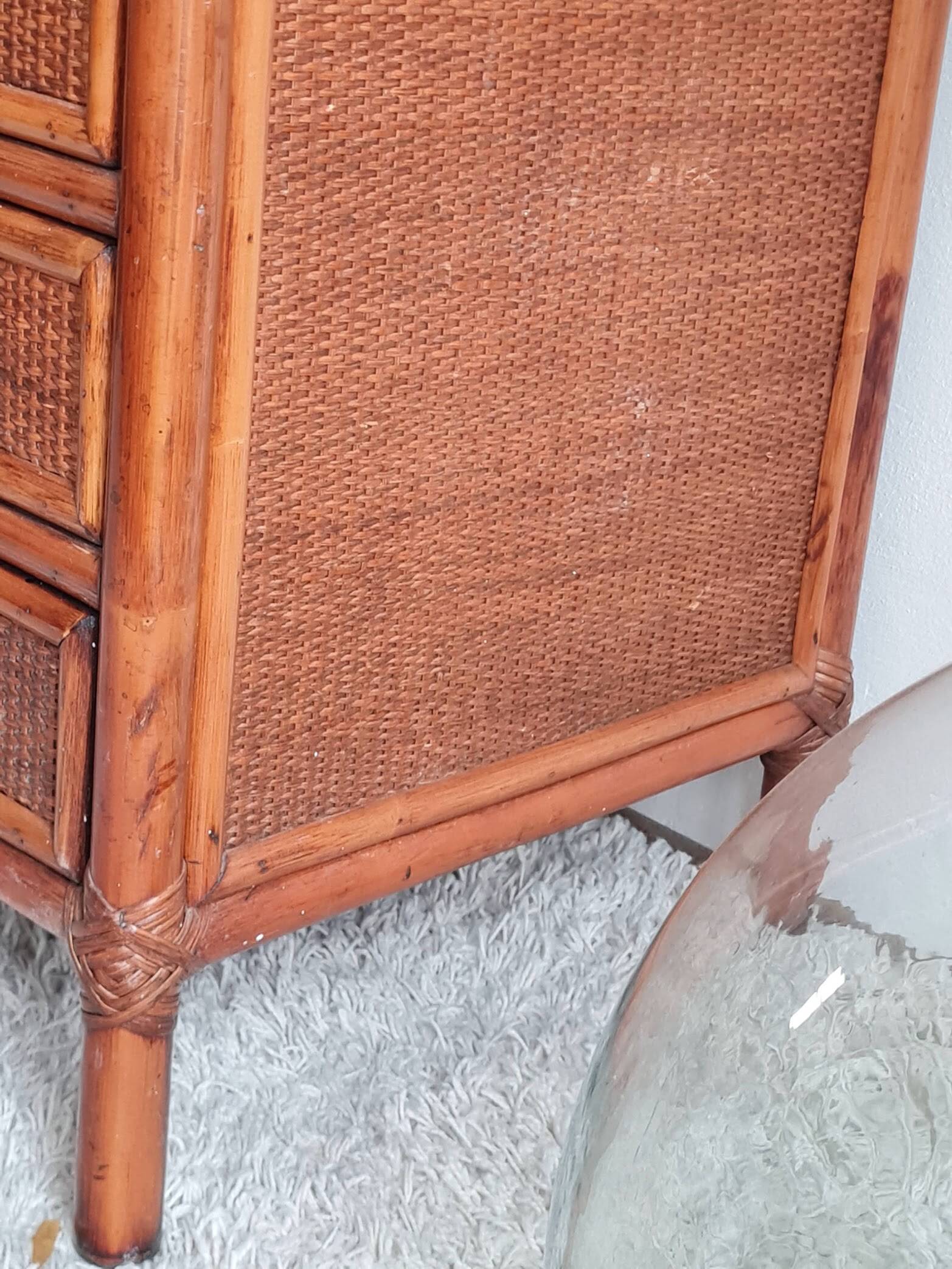 Rattan chest of drawers from the 1970s.