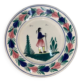 Assiette en porcelaine Quimper