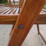 Set of 2 old folding chairs