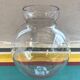 Vase boule verre dessin fleurs ciselées art déco vintage