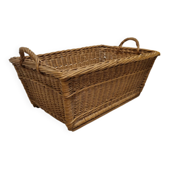 Old wicker laundry basket