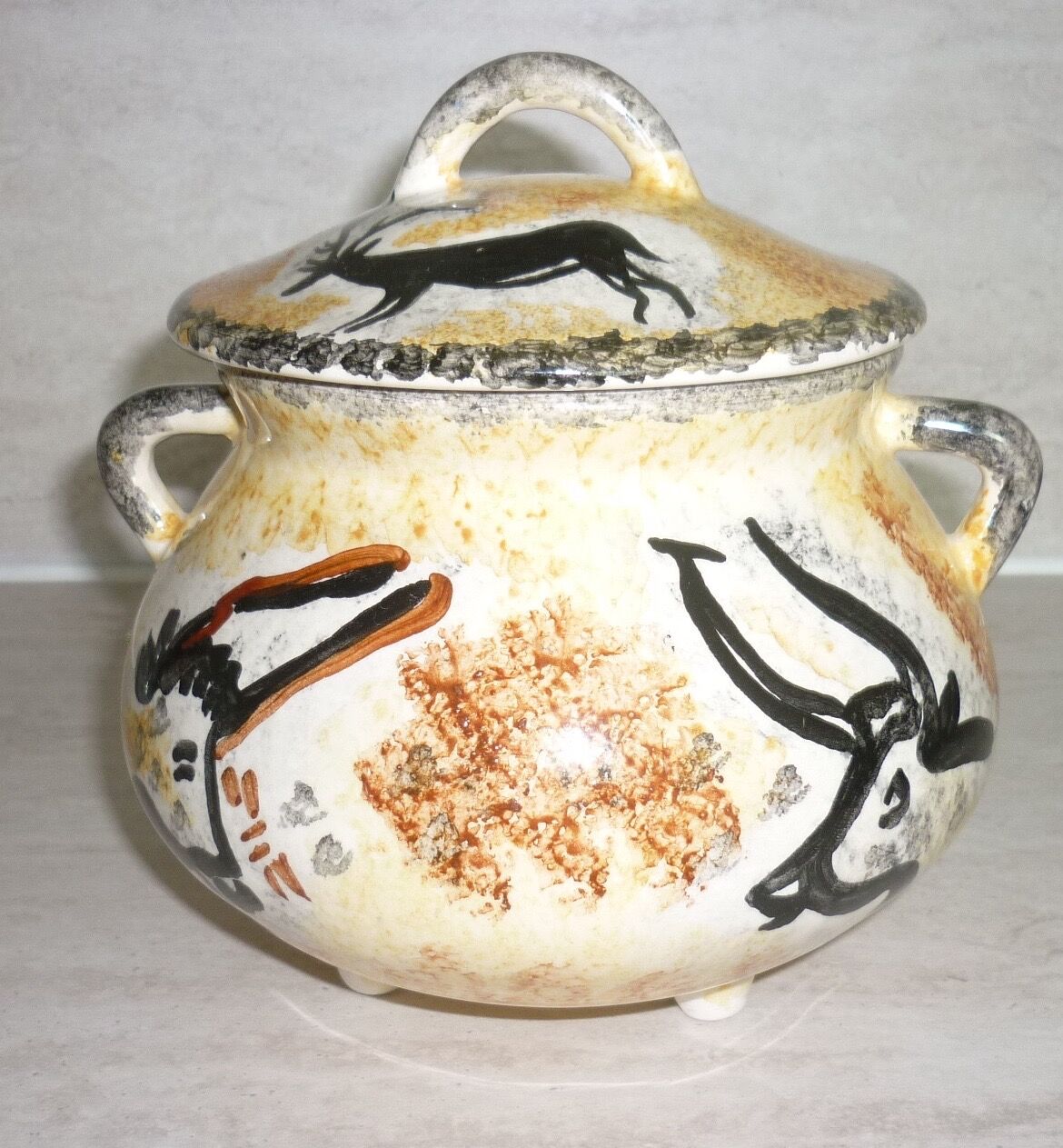 Tripod bonbonnière with "lascaux" decorations 1950-1960