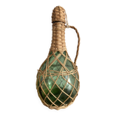 Bouteille avec tressage en rotin