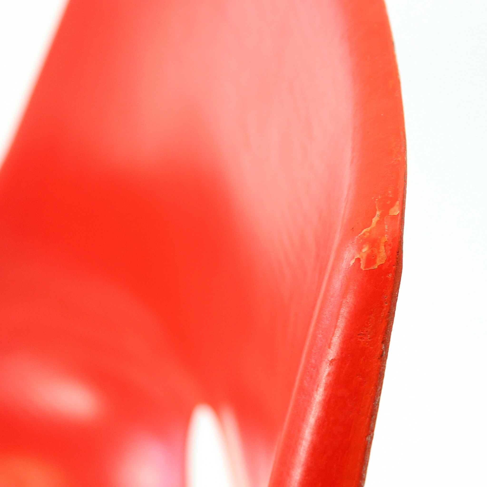 Chaise rouge Vertex, Miroslav Navratil des années 1960