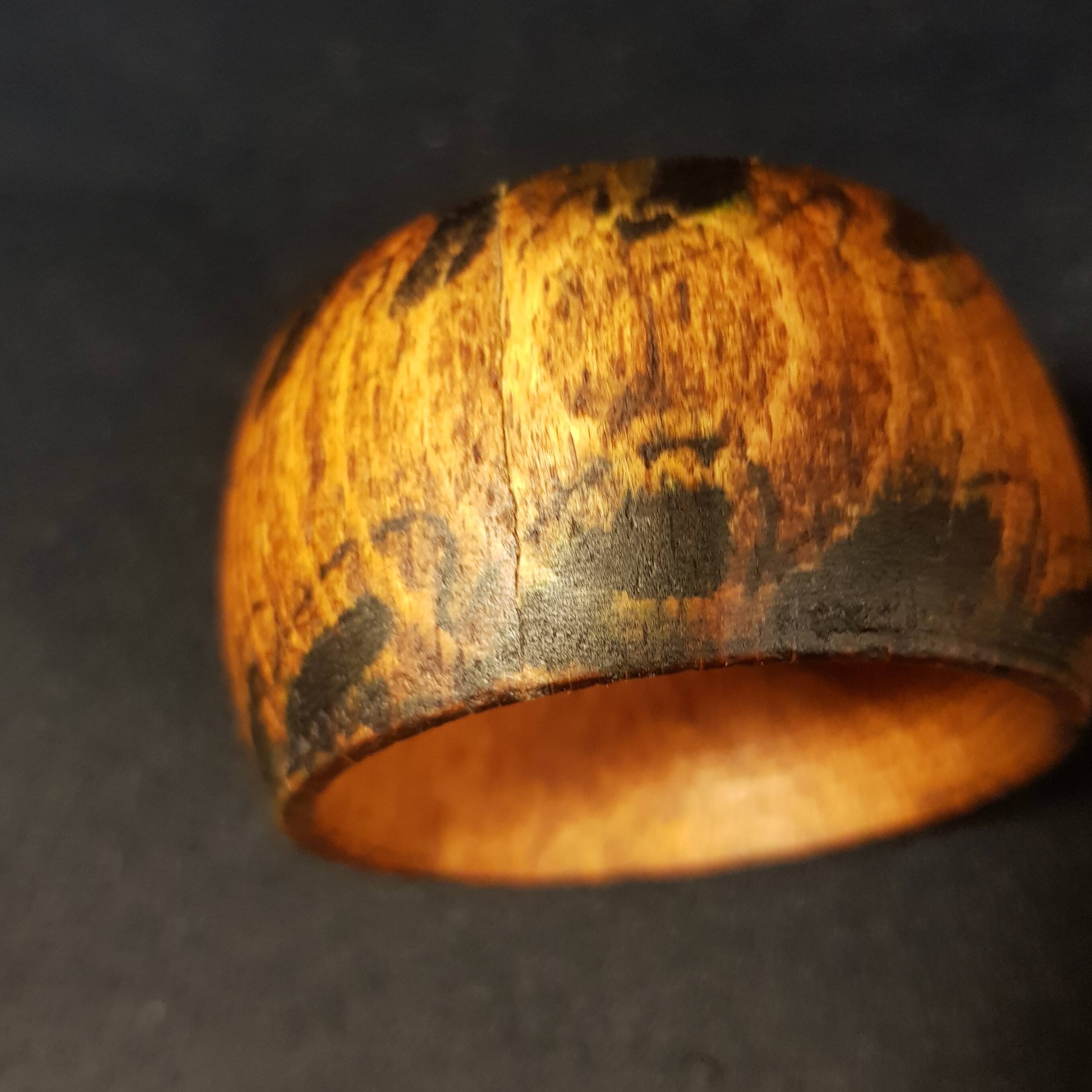 Wooden napkin rings