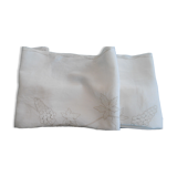 Hand-embroidered linen teacloth or overnappe