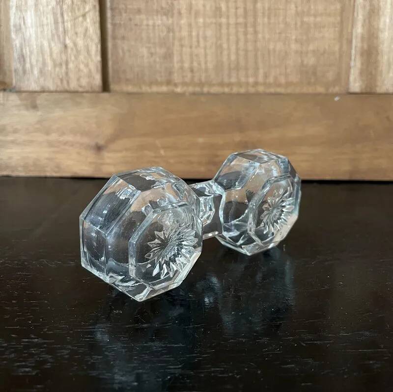 Ancienne salière et poivrière