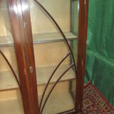English mahogany showcase from 1920