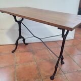 Table de bistrot piètement fonte dessus chêne