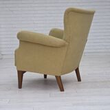 1960s, Danish armchair by Fritz Hansen, series 8000/8020, original.