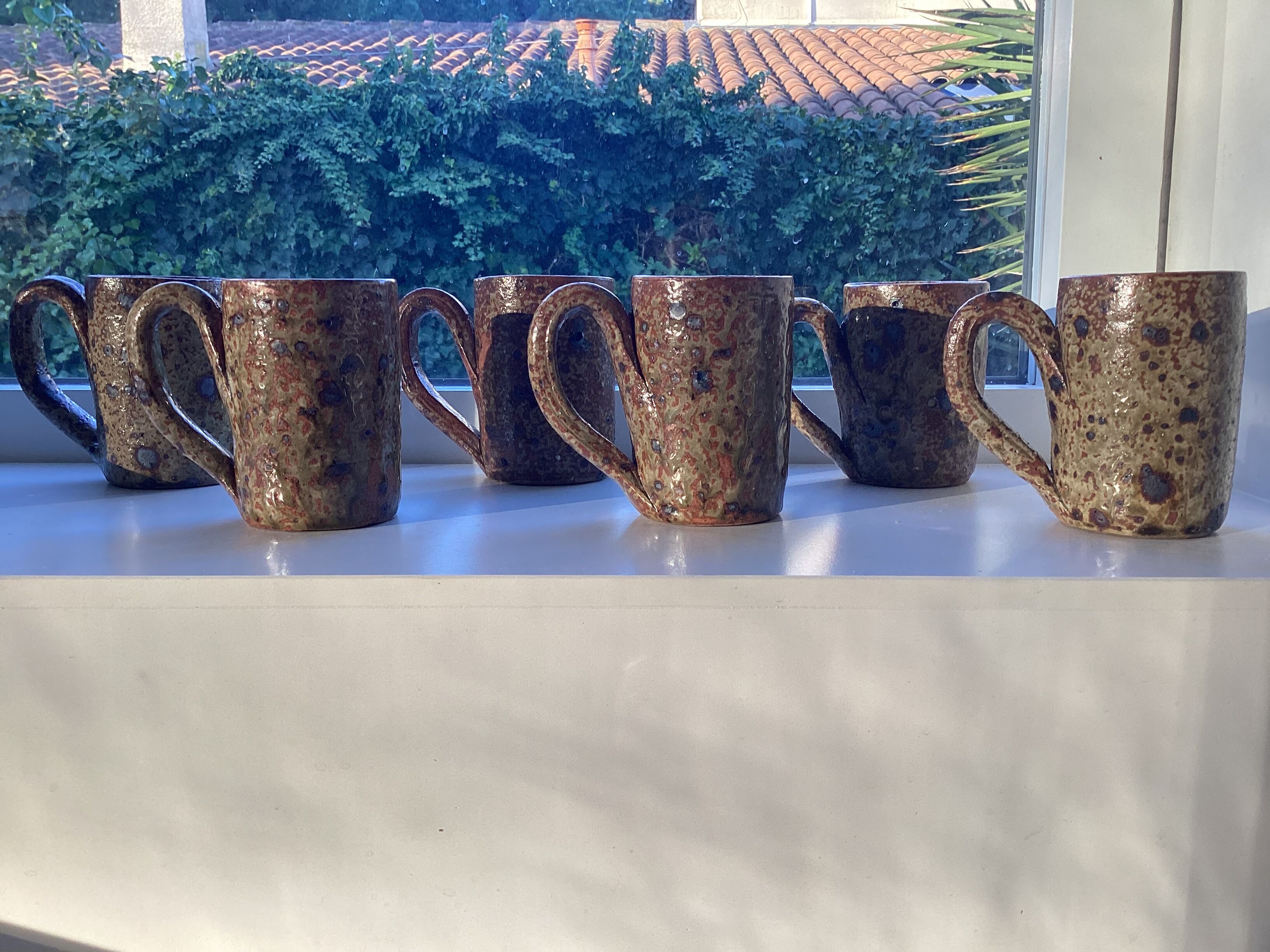 Set of 6 mugs in pyrite sandstone