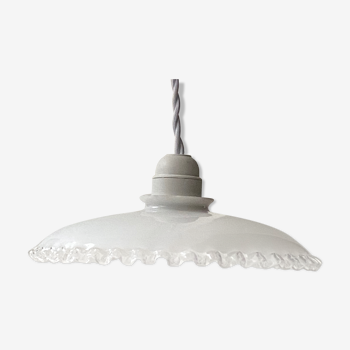 Suspension en opaline blanche