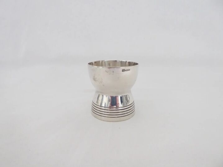 Christofle Gallia egg cup in silver metal