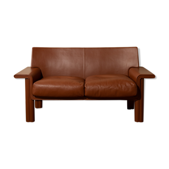 Bench model "cornelia" by Tobia Scarpa