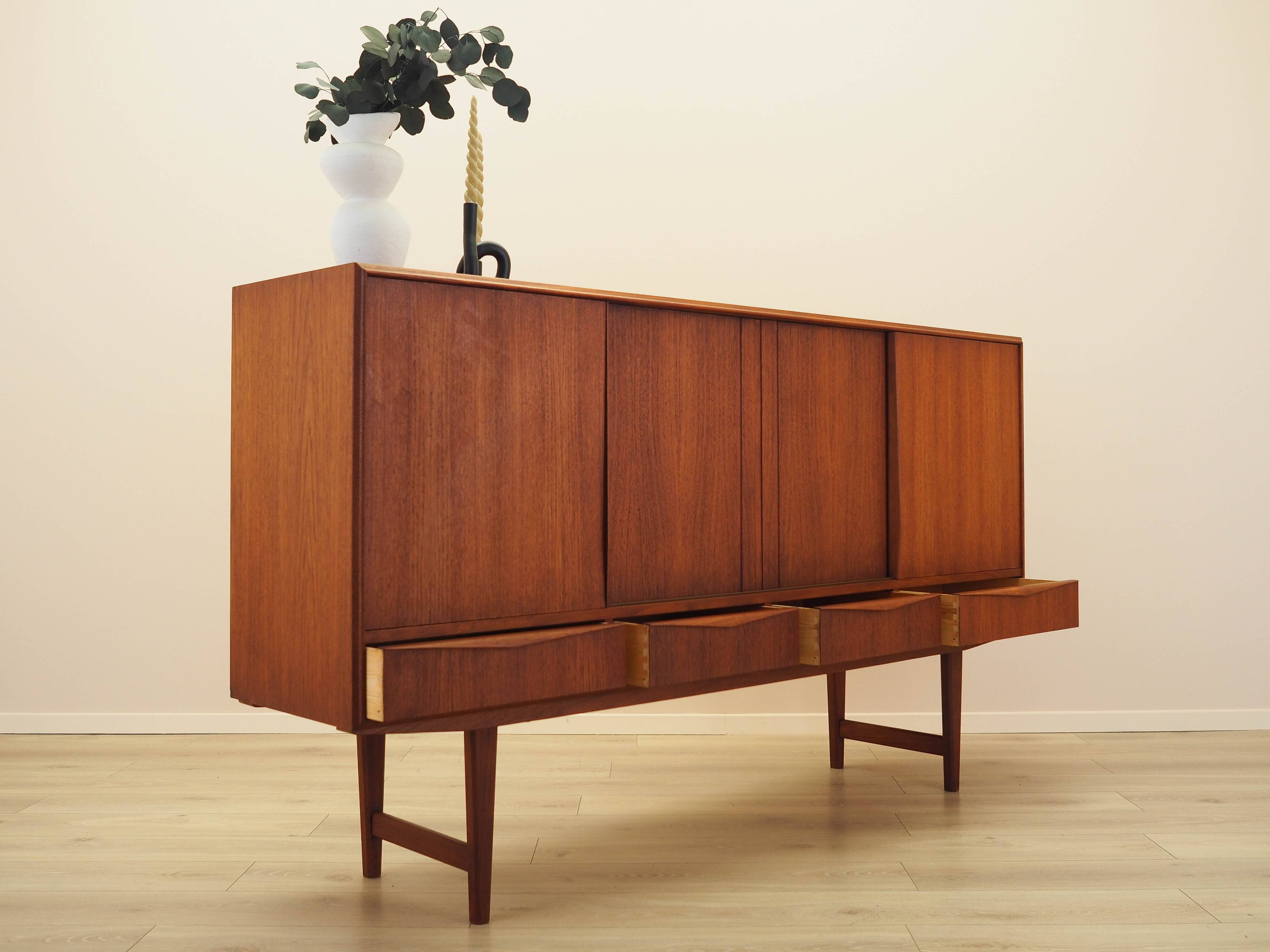 Teak highboard, Danish design, 1960s, designer: E.W. Bach