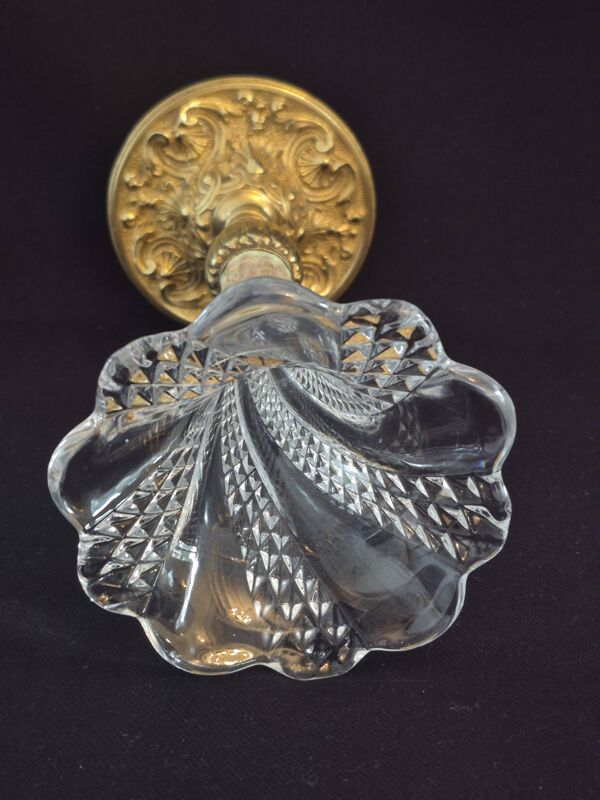 Vase cornet ou tulipe, Centre de table, cristal de Baccarat 19ème siècle