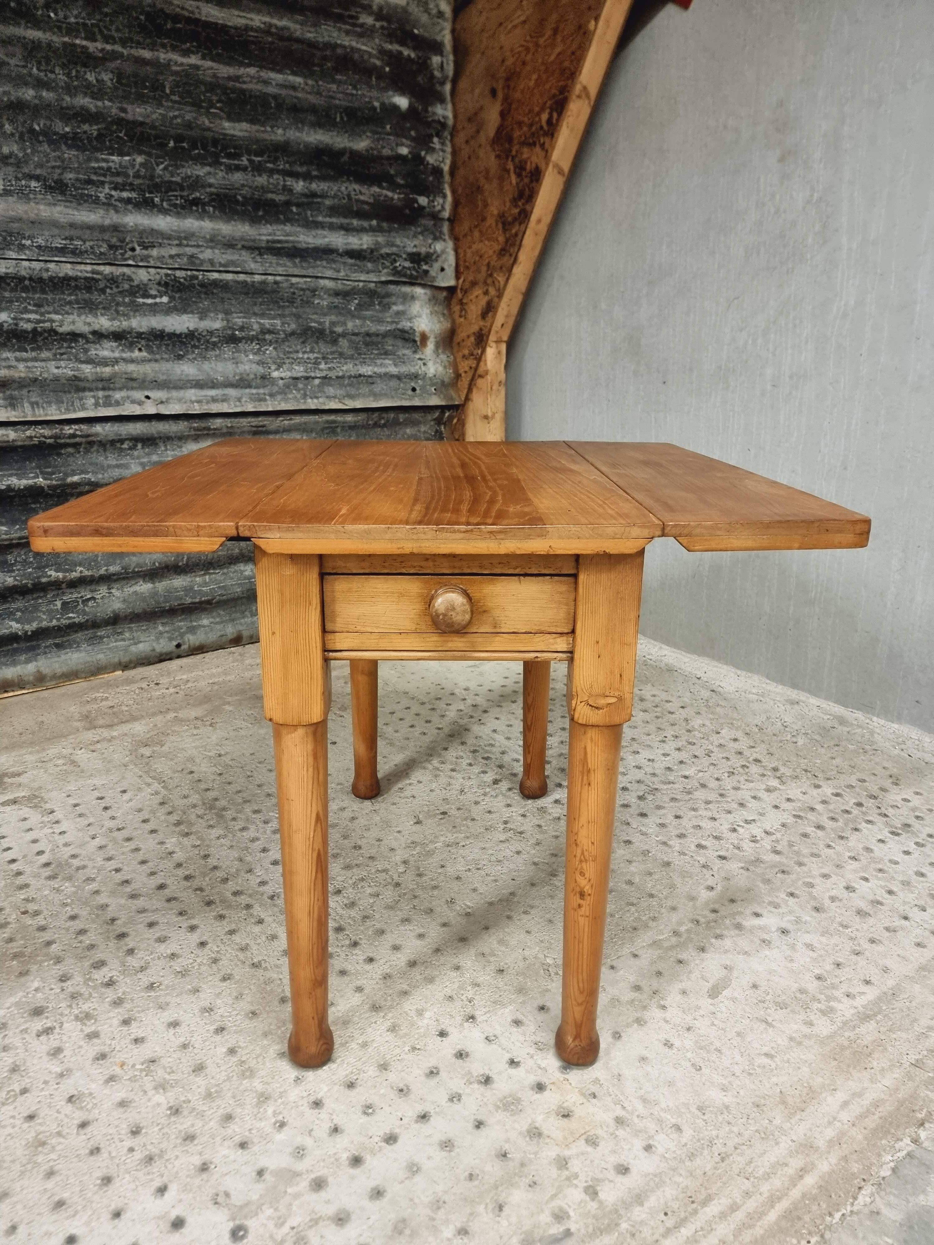 Vintage table folding table dining table side table 90x90cm