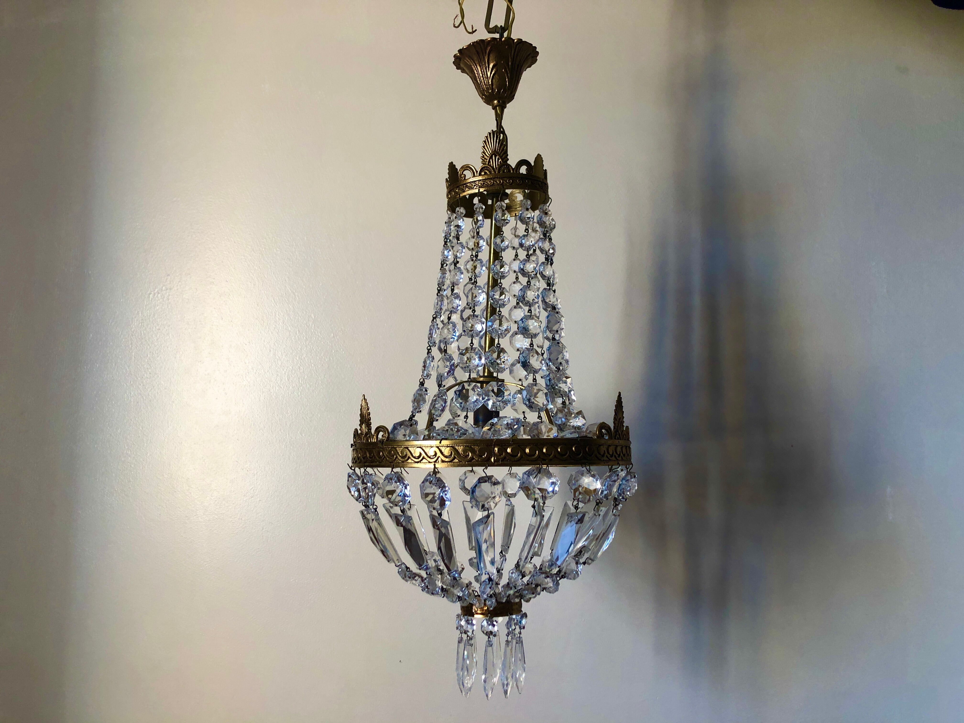 Hot air balloon suspension