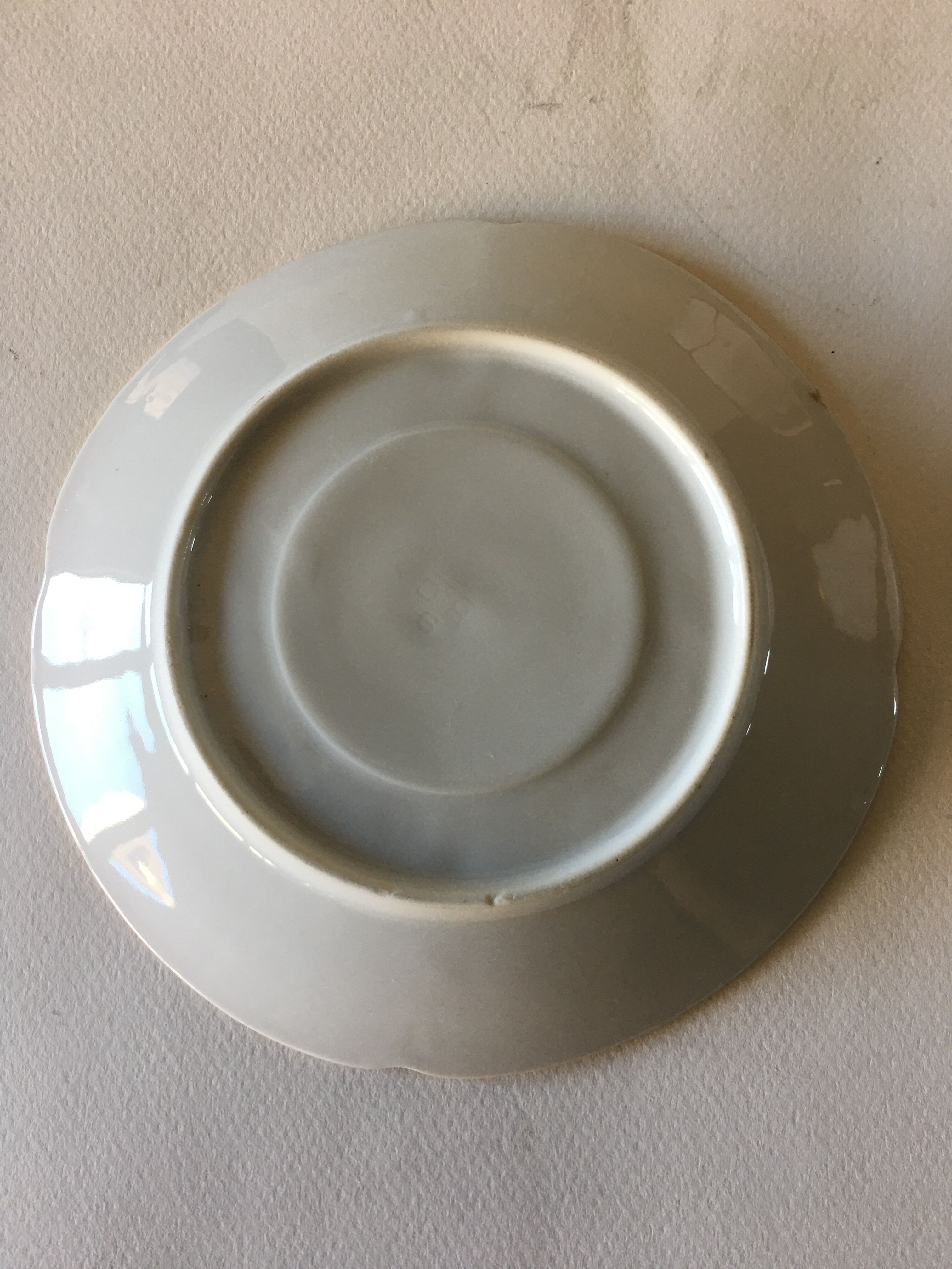 Head to head art nouveau in porcelain