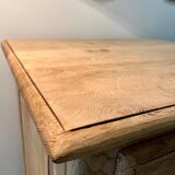 Solid oak chest of drawers