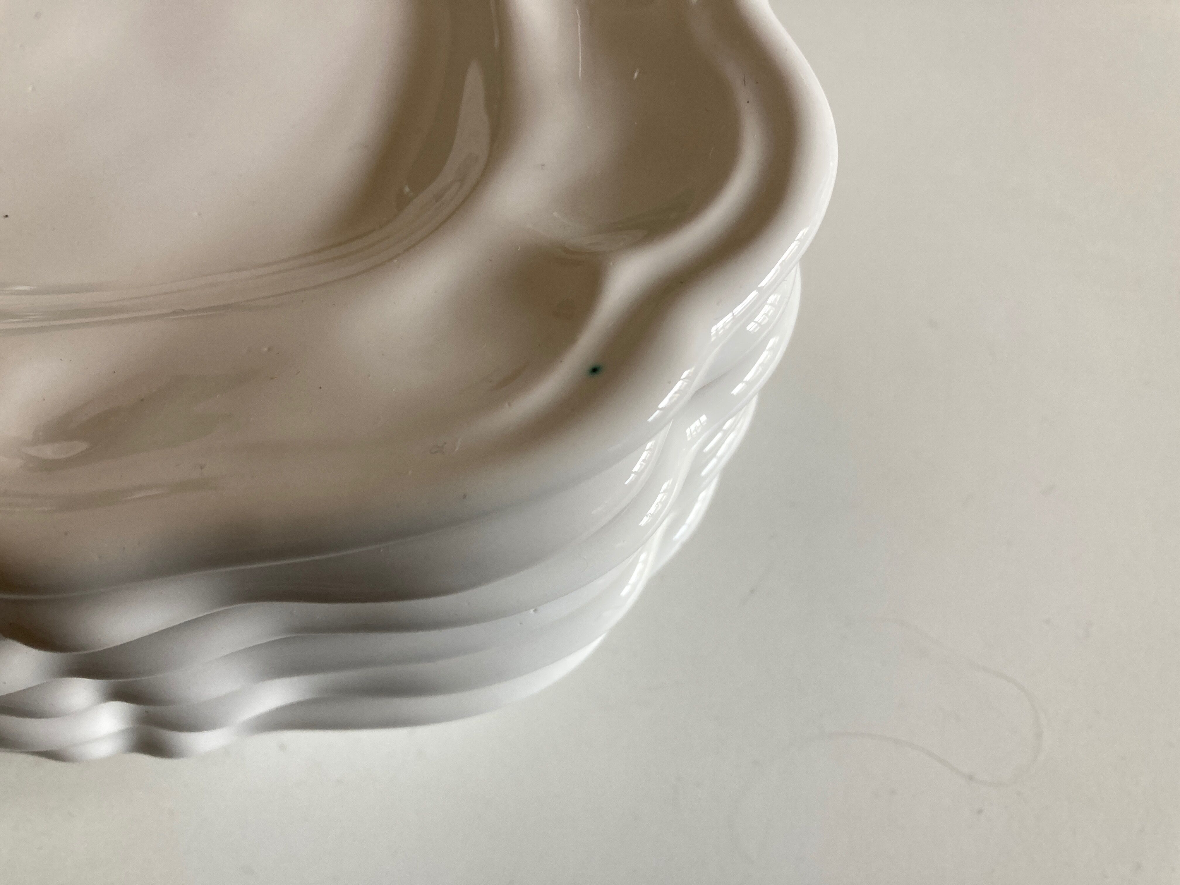 Set 6 plates in glazed earth with Moustiers godrons 1970
