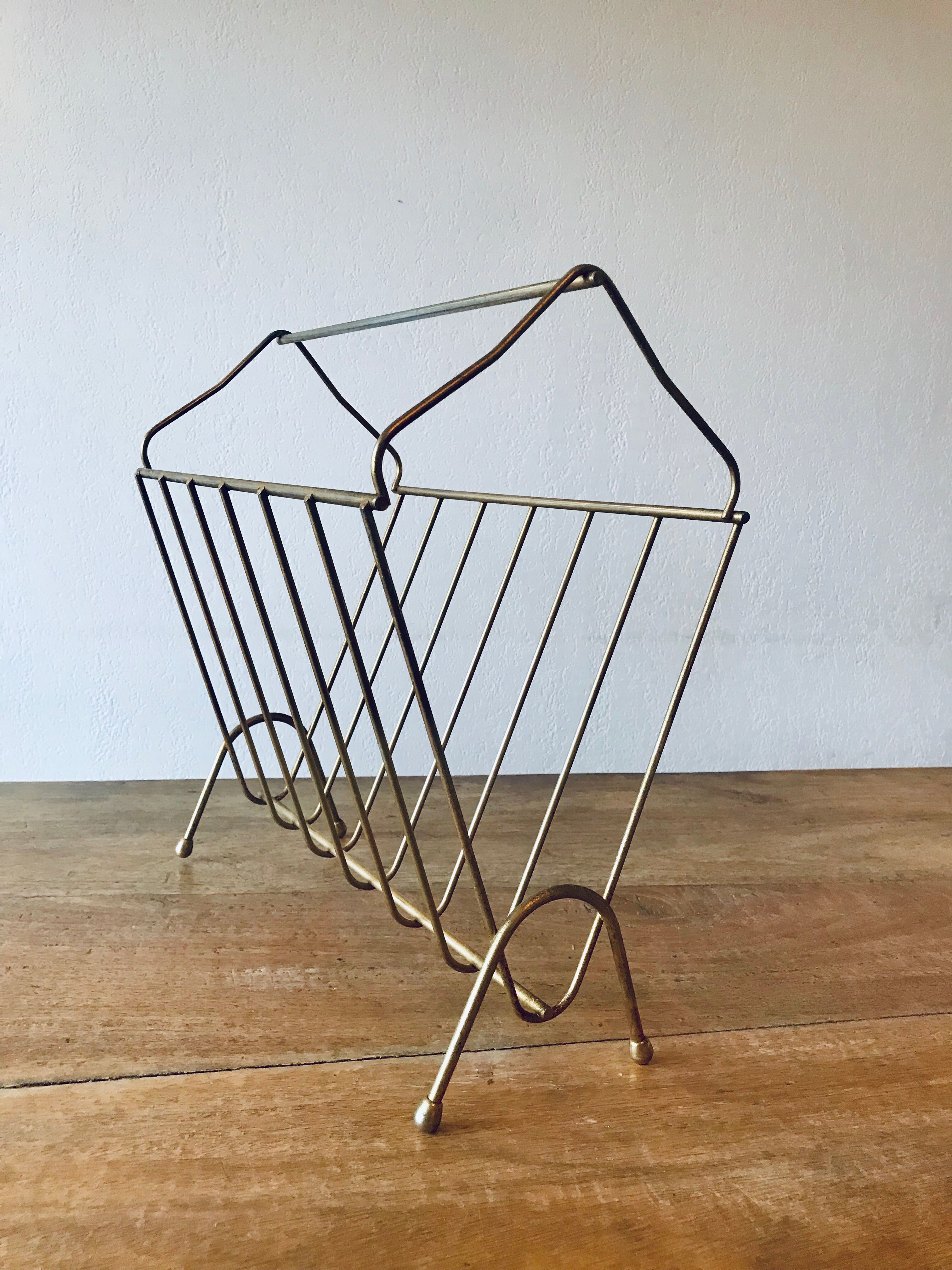 Porte-revue vintage en laiton doré