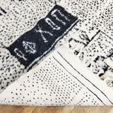 Moroccan carpet 164x112cm