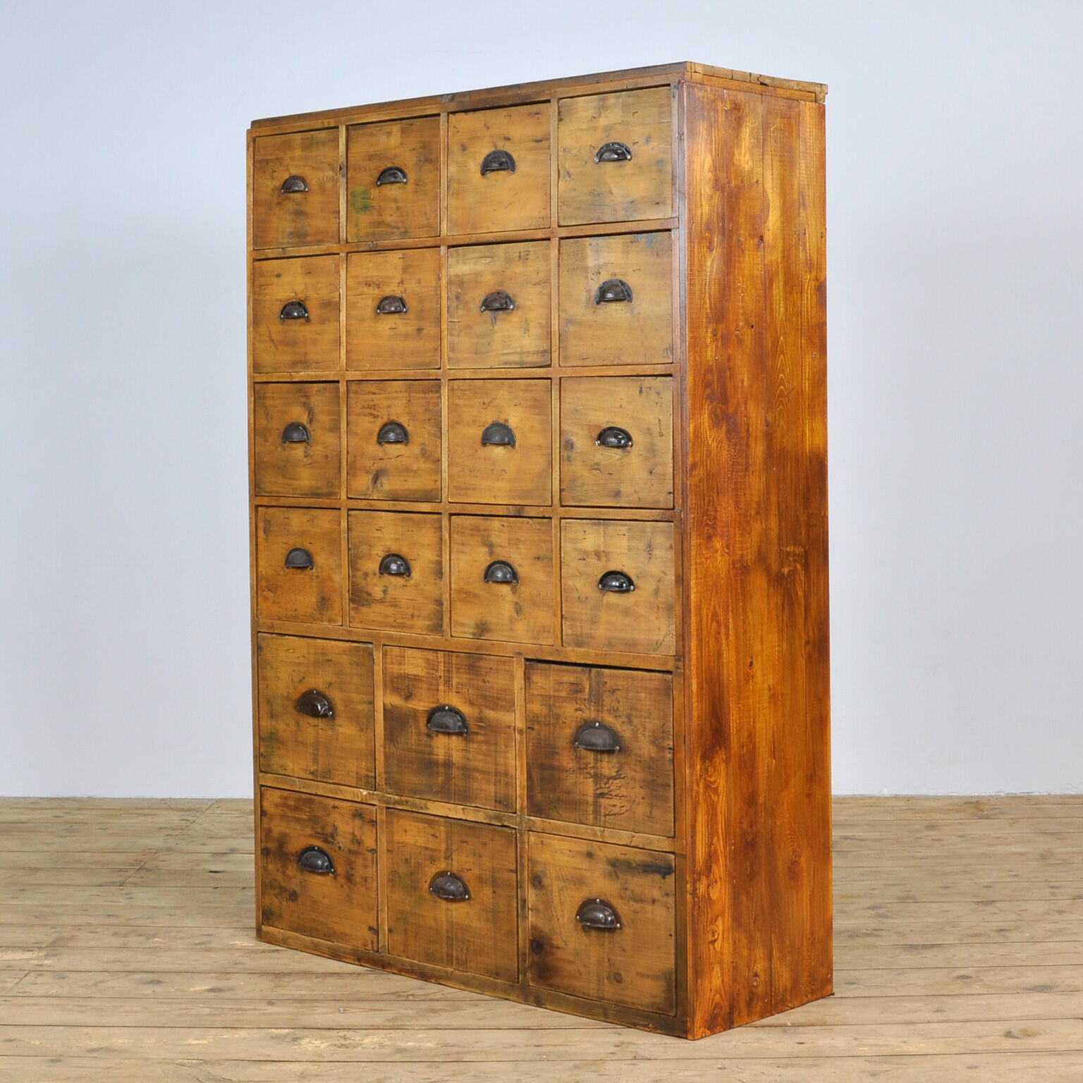 Chest of drawers 1930's