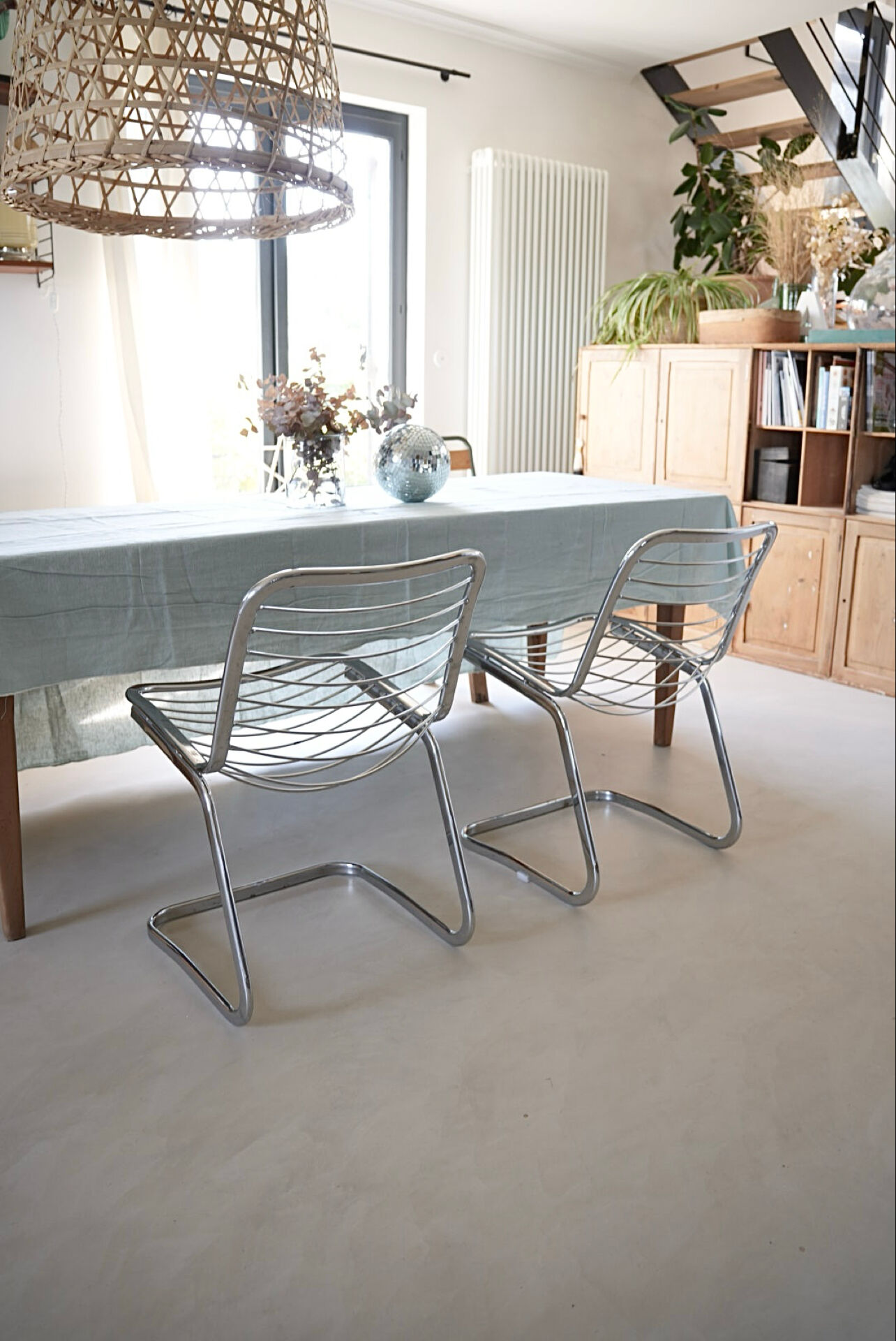 Lot 2 chaises métal chromé Gastone Rinaldi