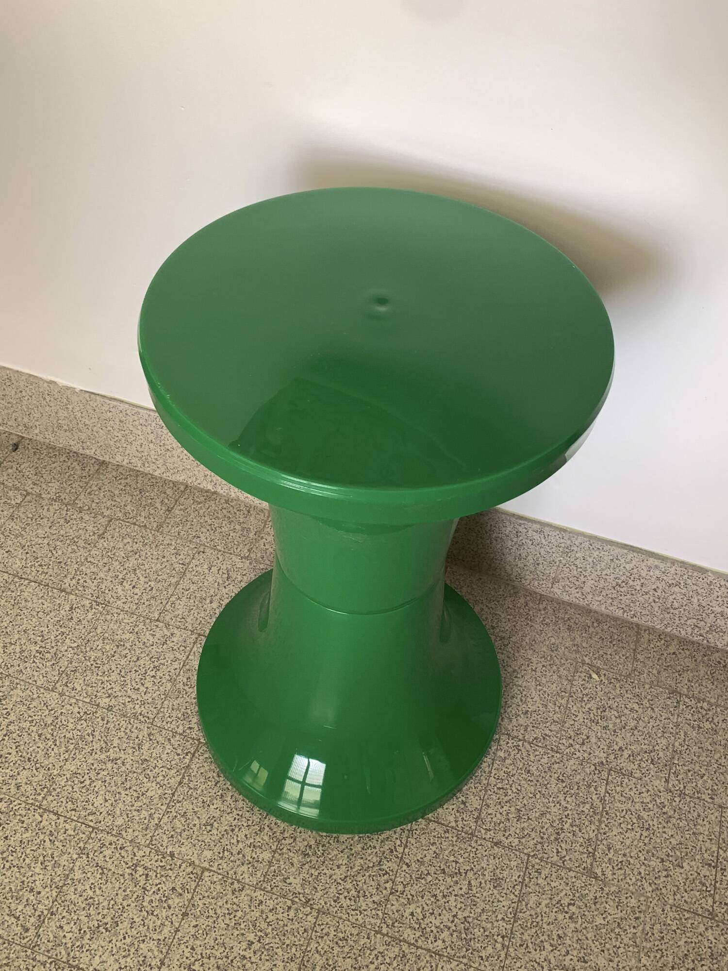 Tabouret Tam-Tam vert (2 dispos)
