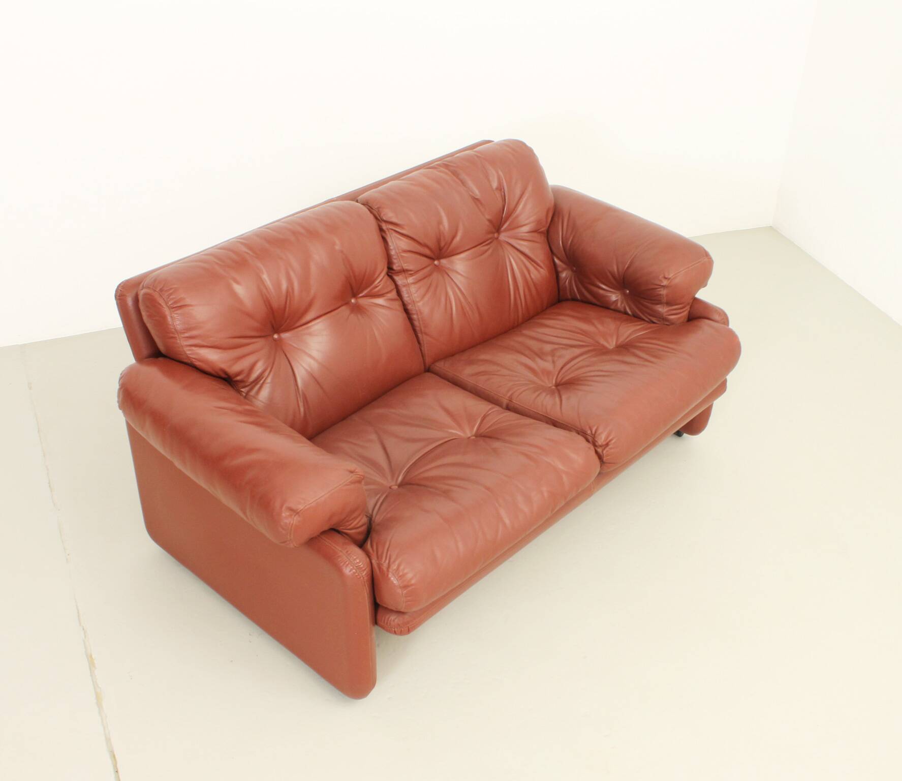 Coronado two-seater sofa by Tobia Scarpa in cognac leather, 1969