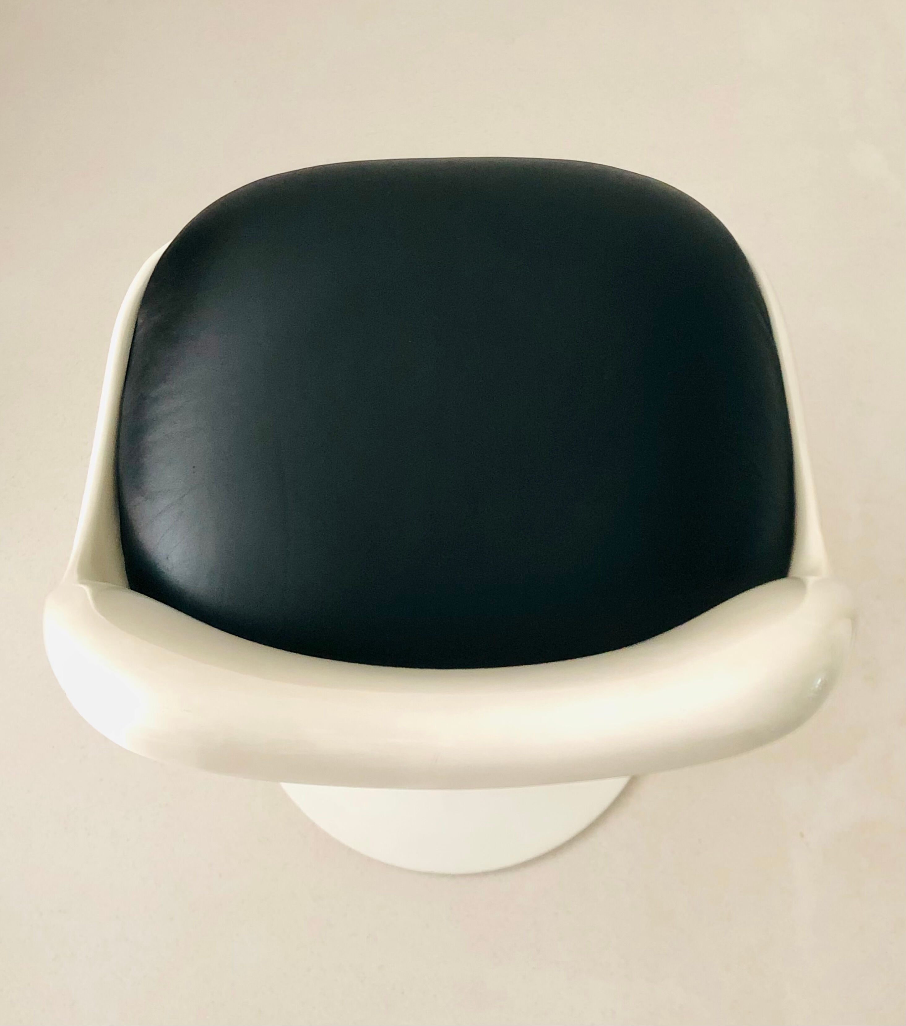 Chaise Tulipe pivotante par Eero Saarinen pour Knoll International, 1960-65