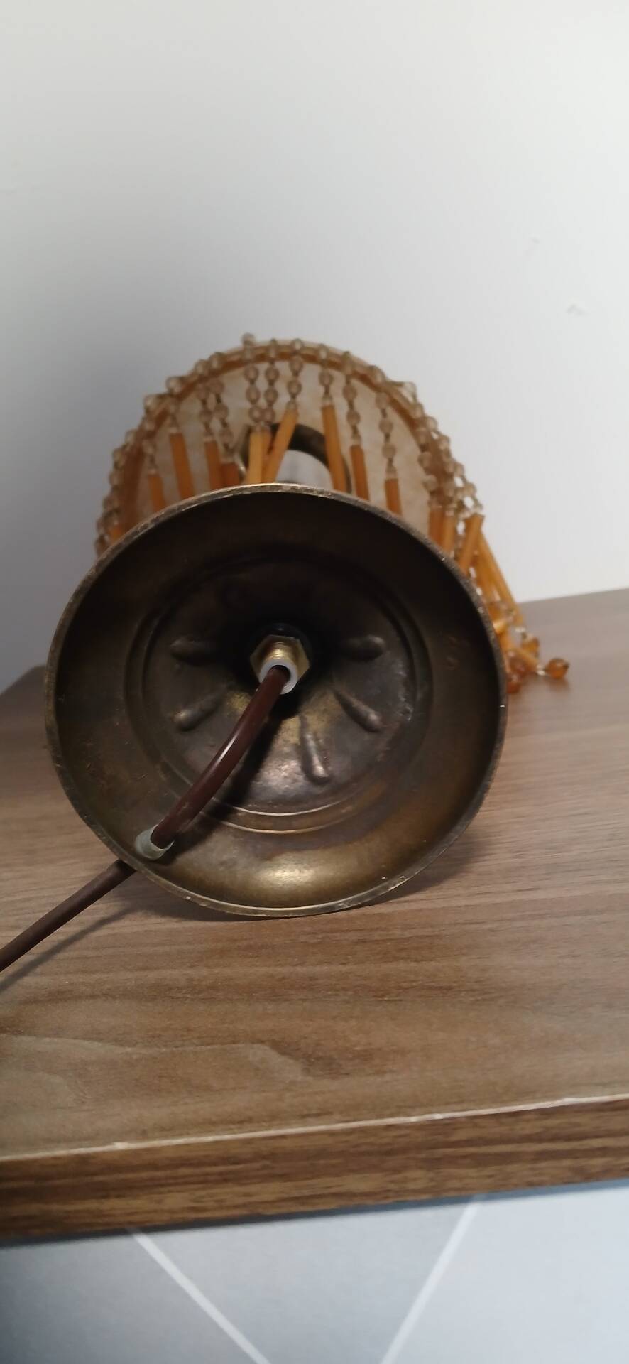 Table lamp
