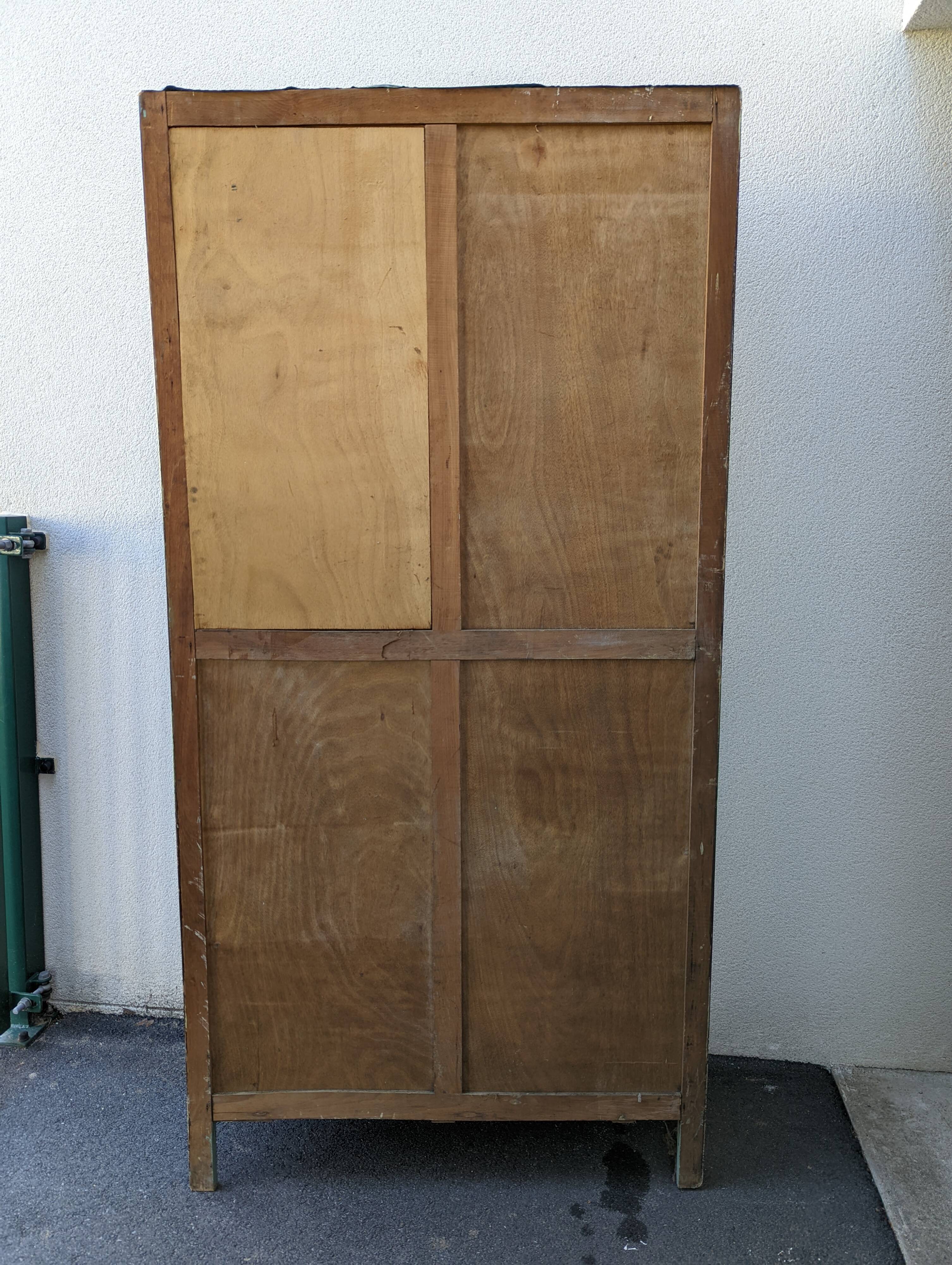 Vintage Parisian wardrobe