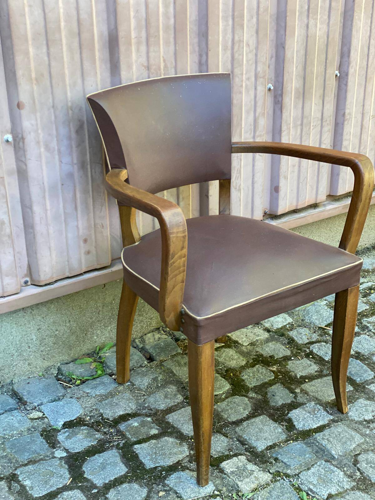 Art Deco bridge armchairs in leather from the 1950s.