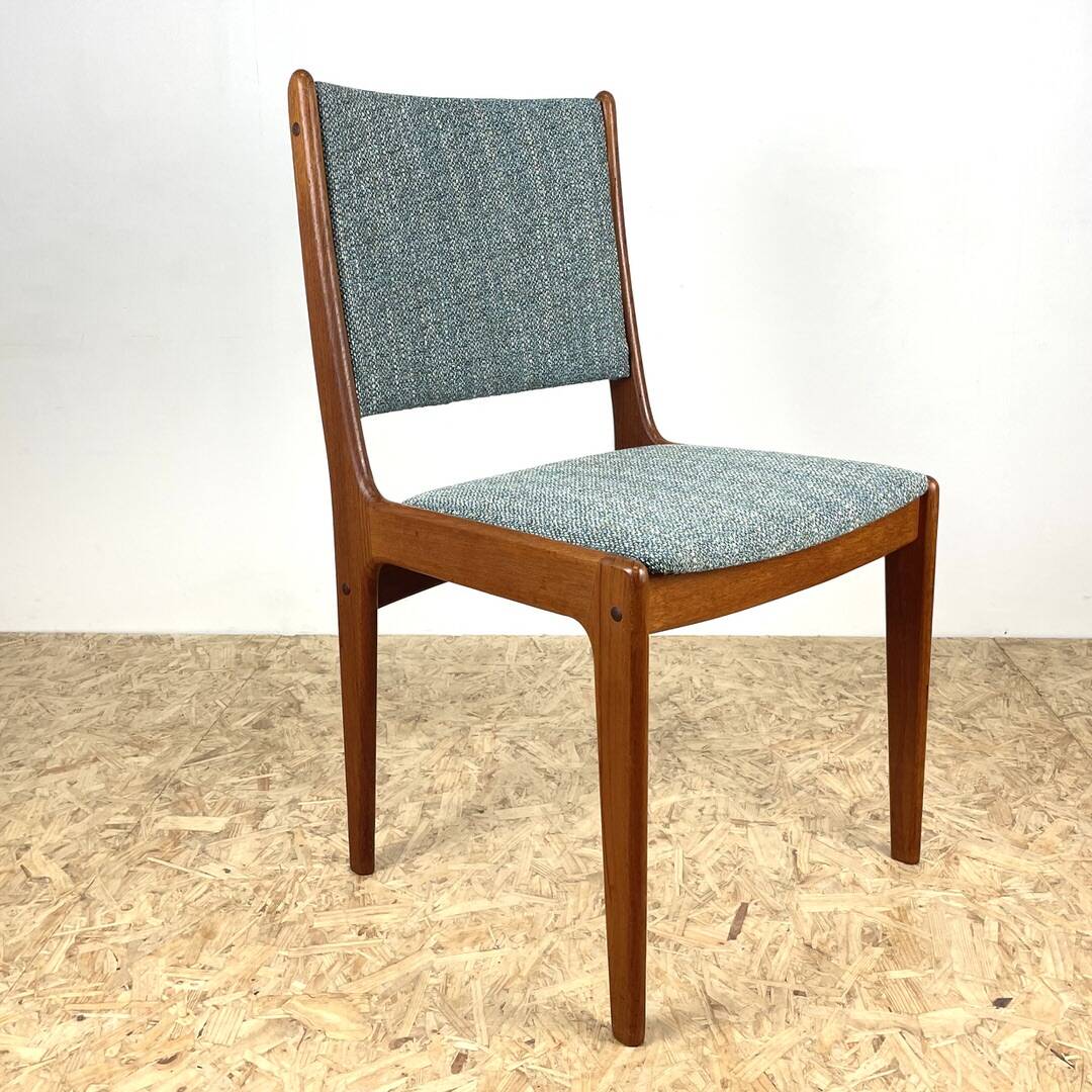 Danish Teak Dining Chairs by Johannes Andersen.