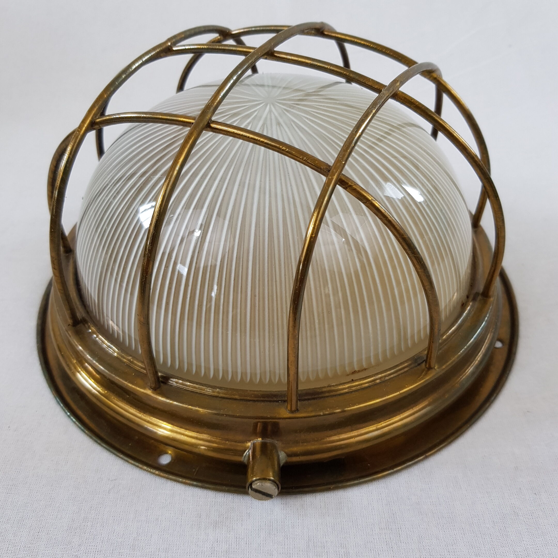Applique hublot globe ceiling lamp marine grill holophane france