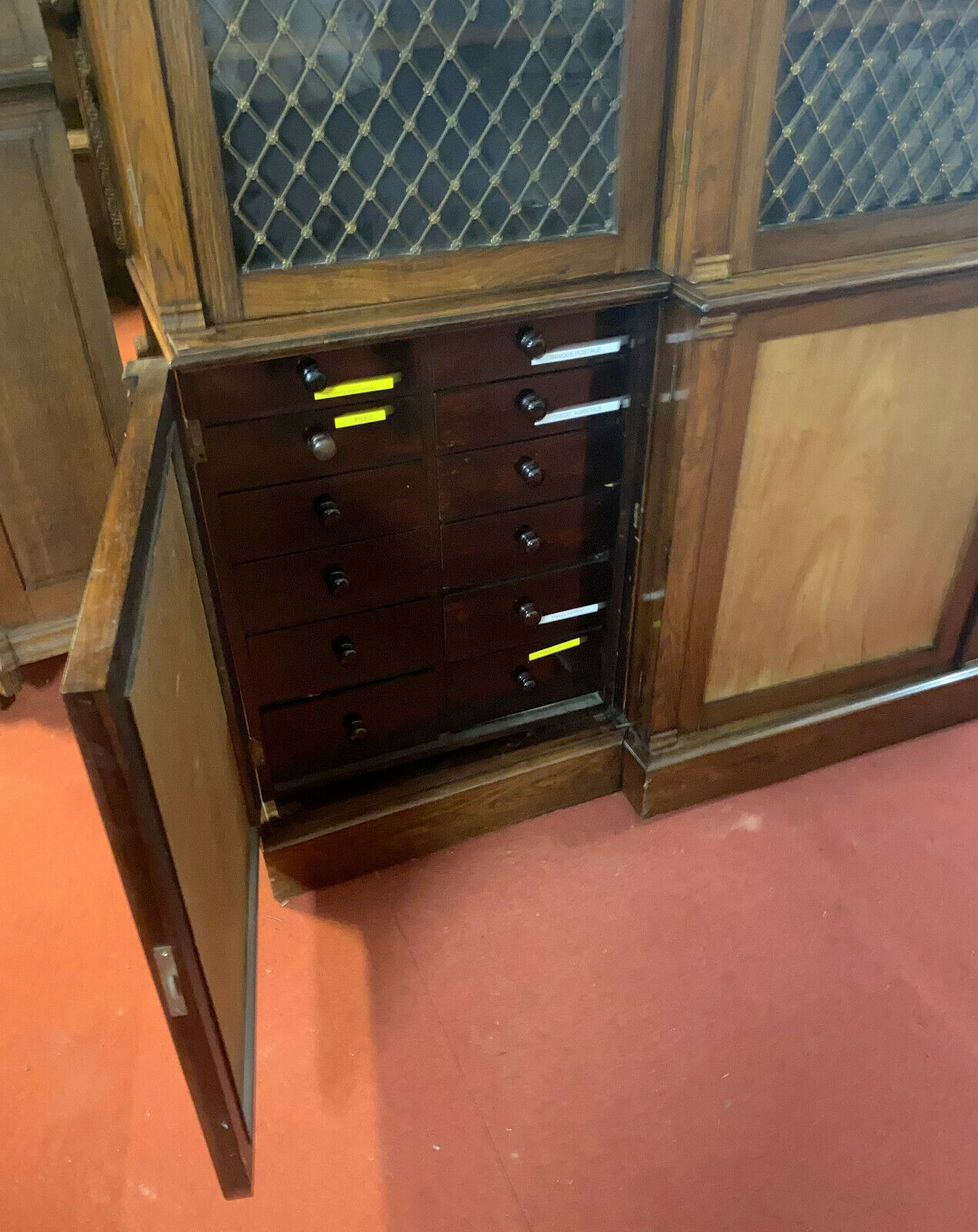 Napoleon III period parquet library in Rio rosewood and lemon tree