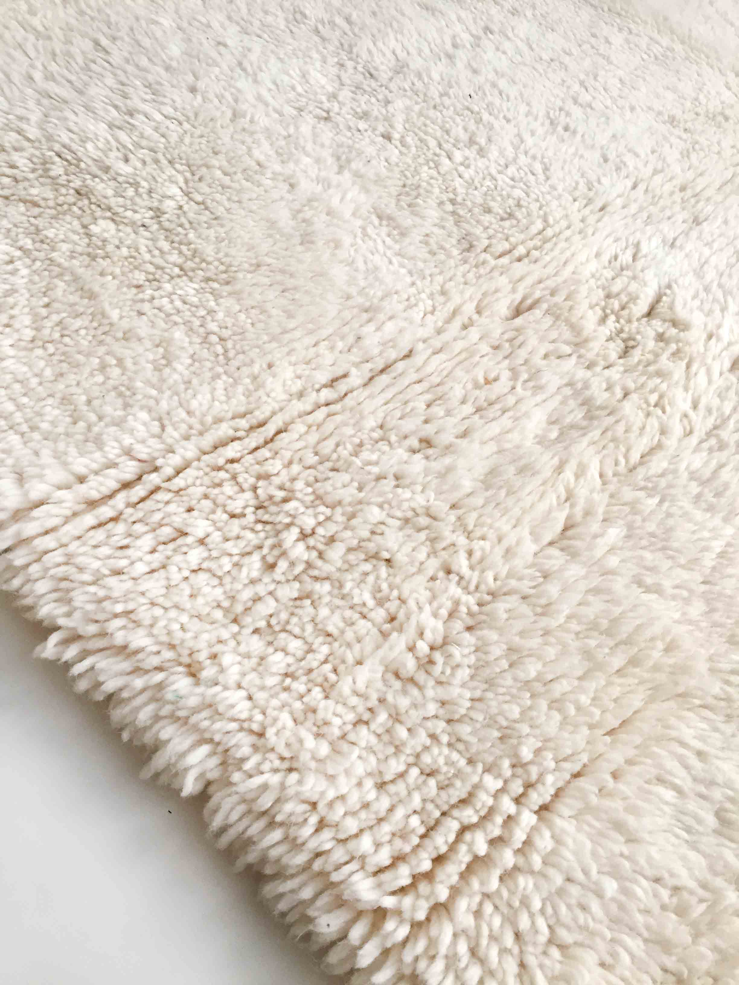 Moroccan Berber carpet Beni Ouarain unbleached uni 307x193cm