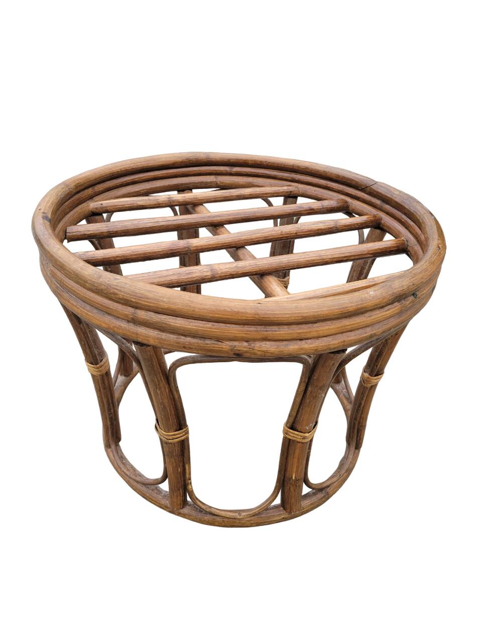 Vintage rattan pouf