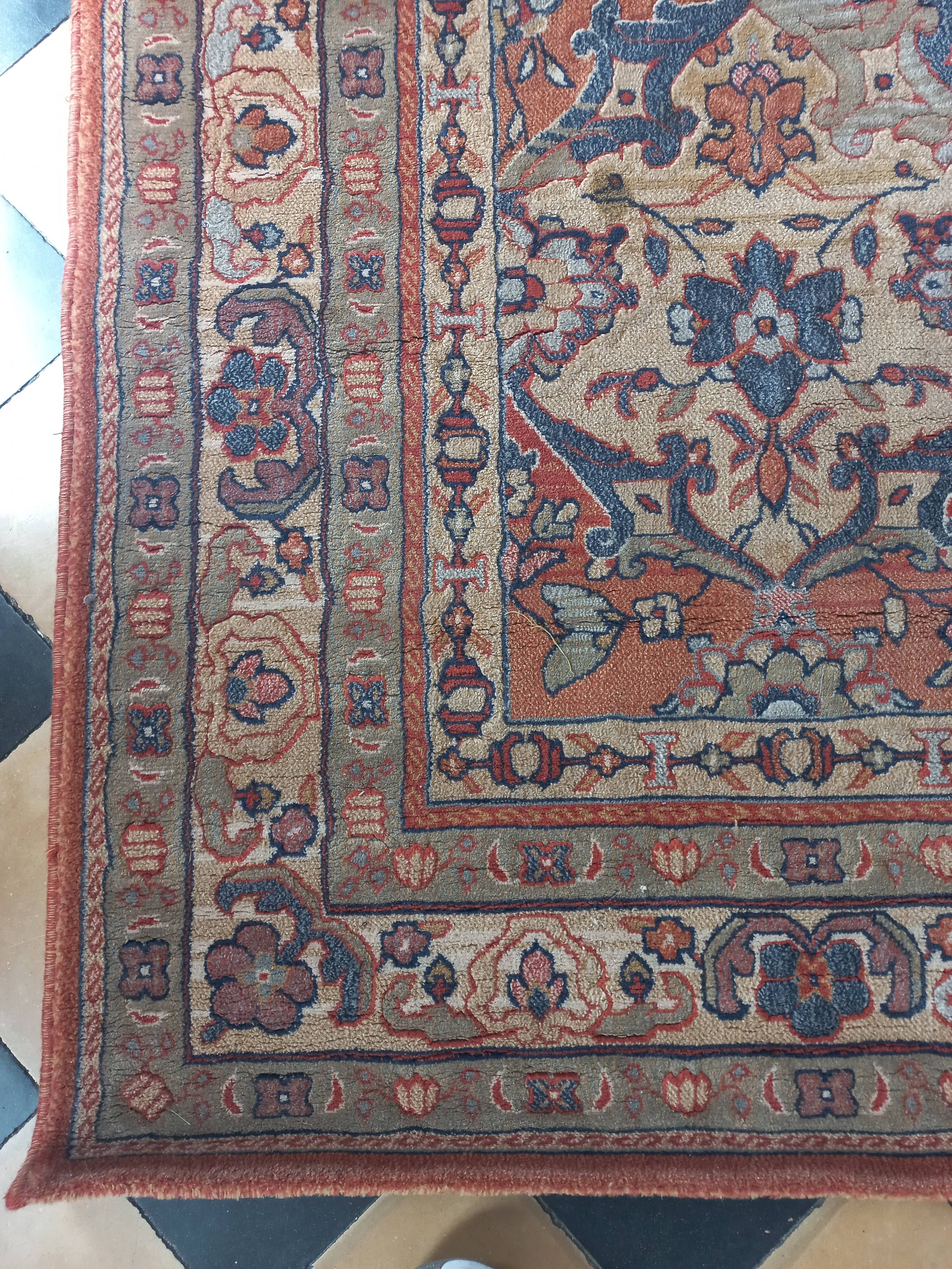 Pure wool carpet