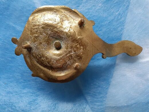 Brass "cellar rat" hand candlestick