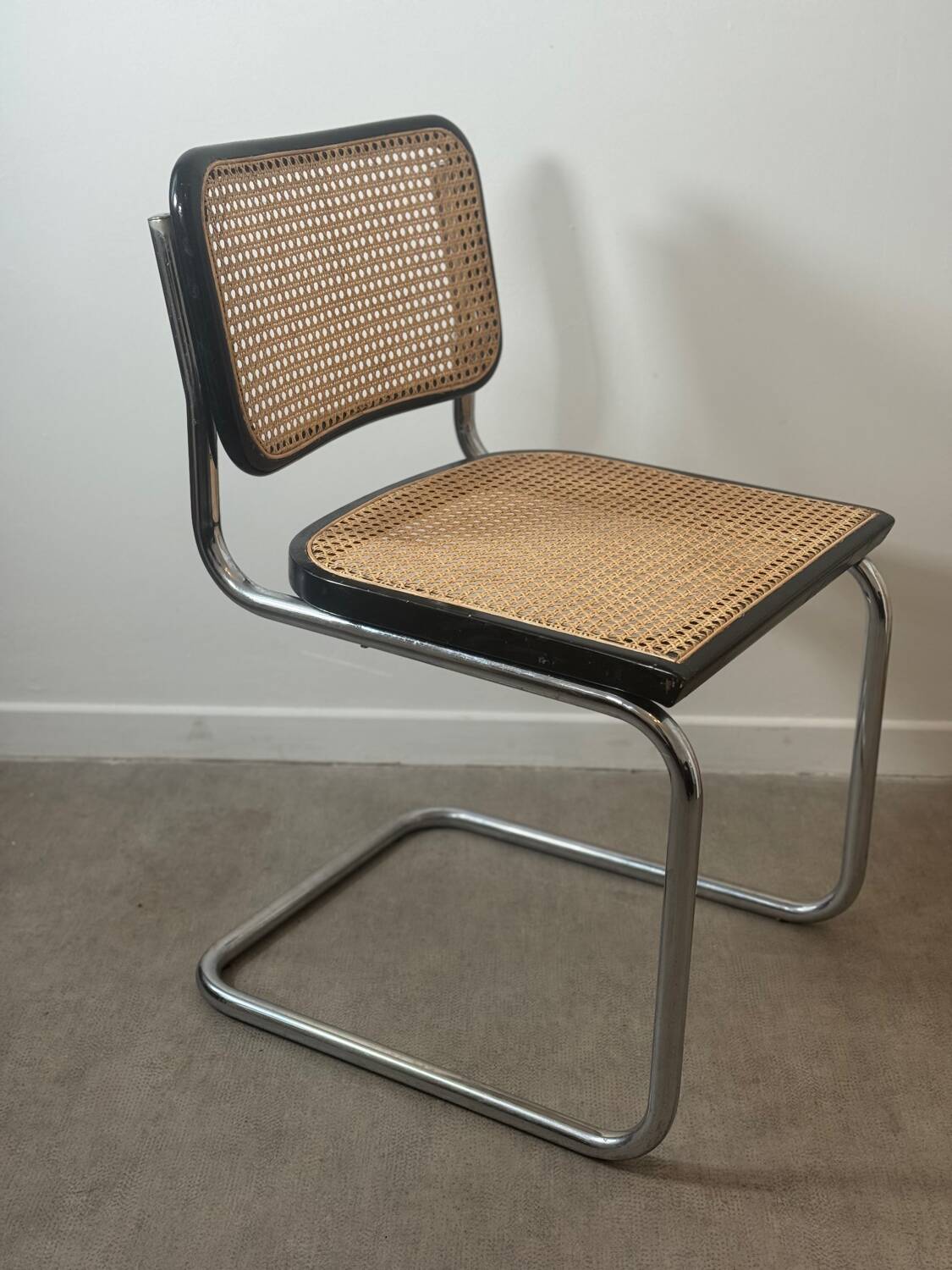 Marcel Breuer b32 black chair Made in Italy