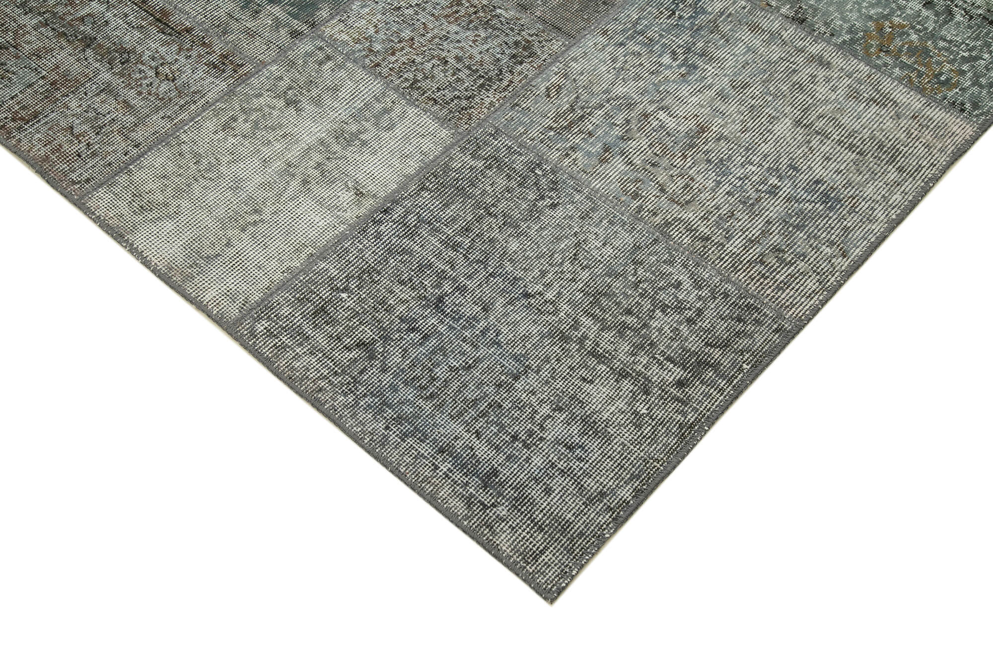 Handmade oriental contemporary 170 cm x 240 cm grey patchwork rug