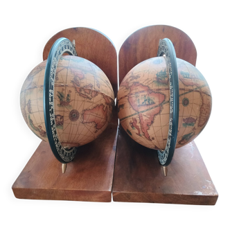 Serre livres paire vintage Globe terrestre pivotant soclé sur bois Espagne