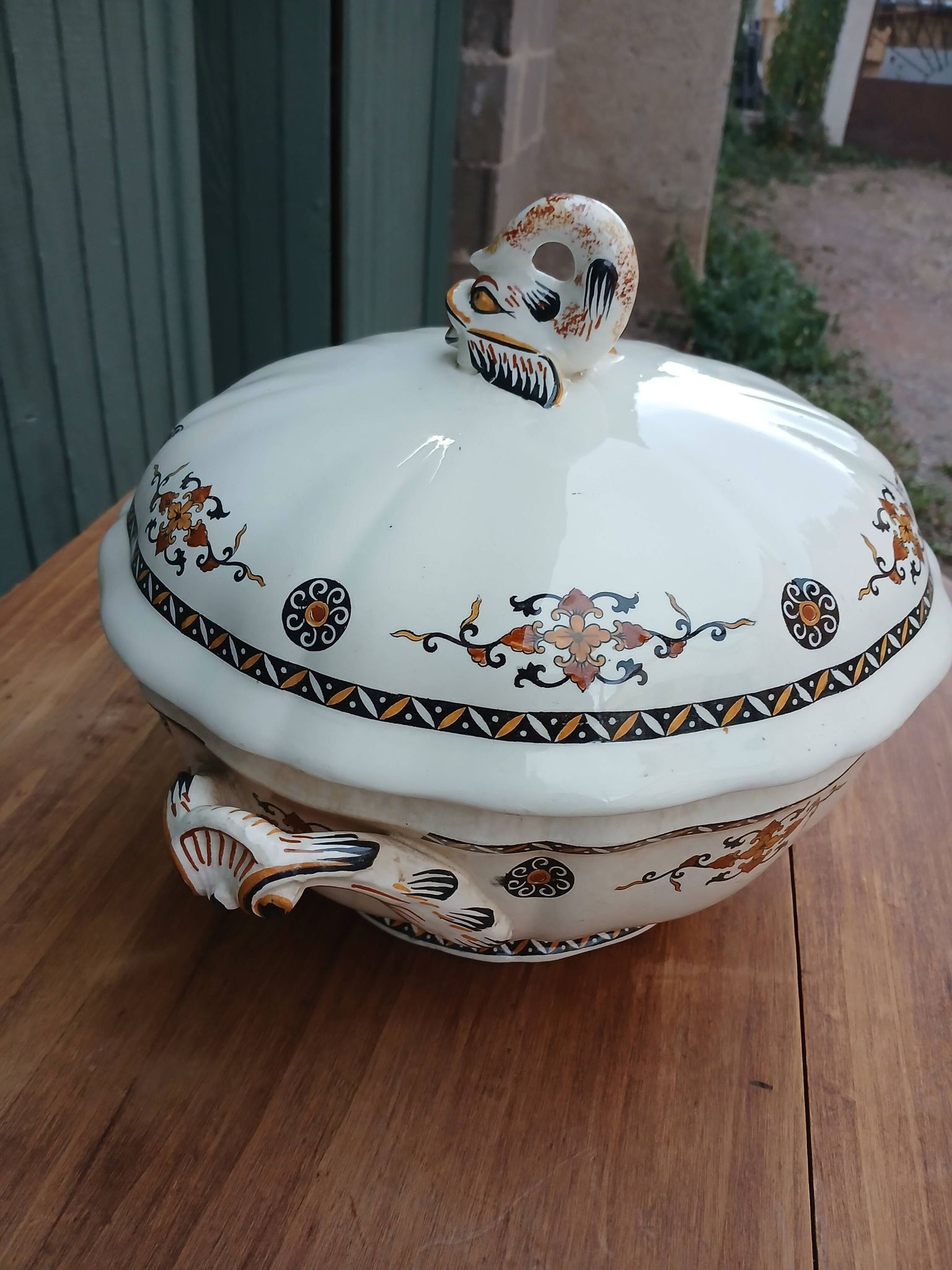 Large antique soup tureen Gien