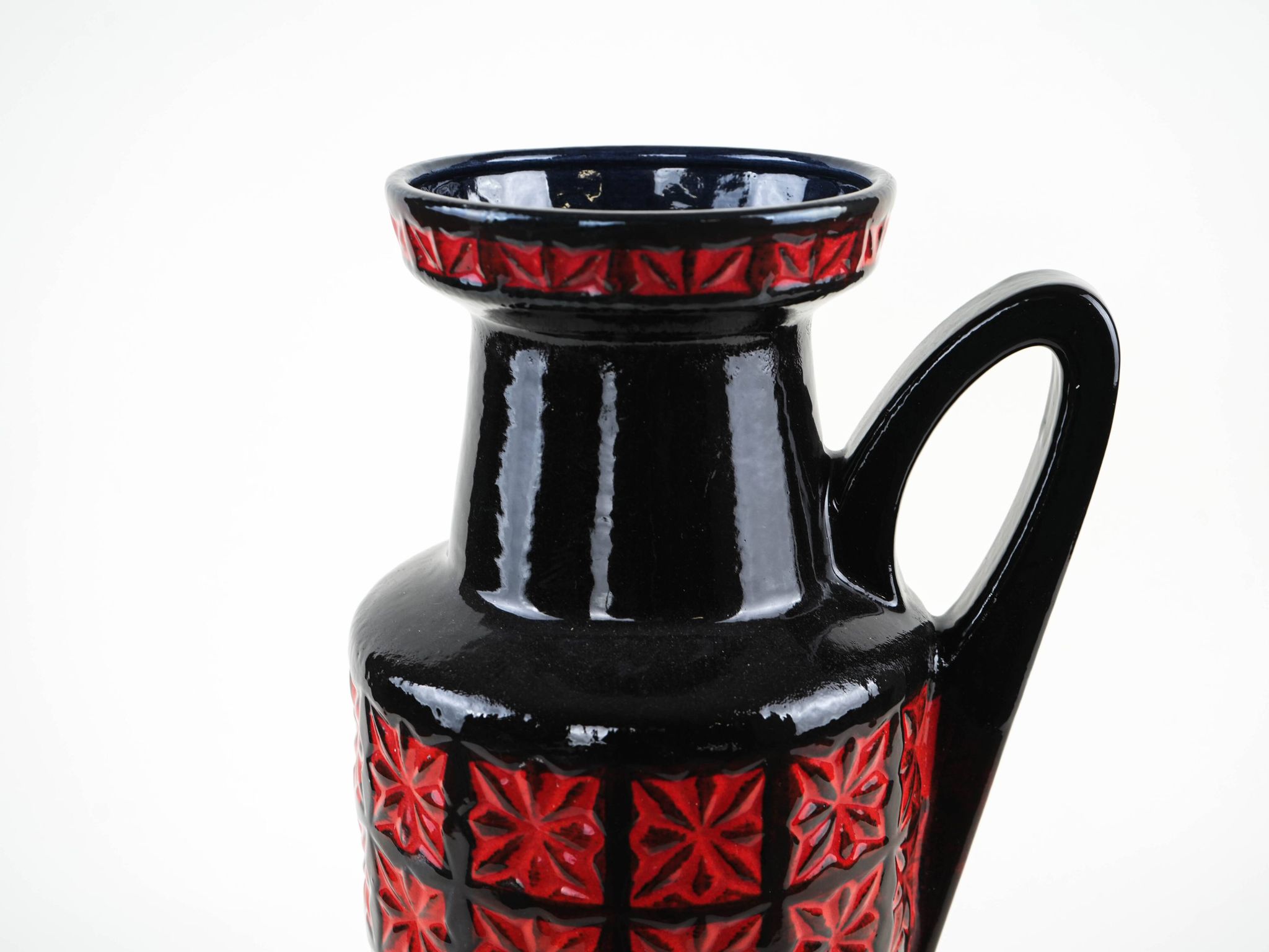 Vase en céramique Fat Lava avec texture en relief, poterie ouest-allemande, années 1970.